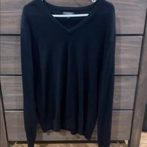 Black v neck sweater